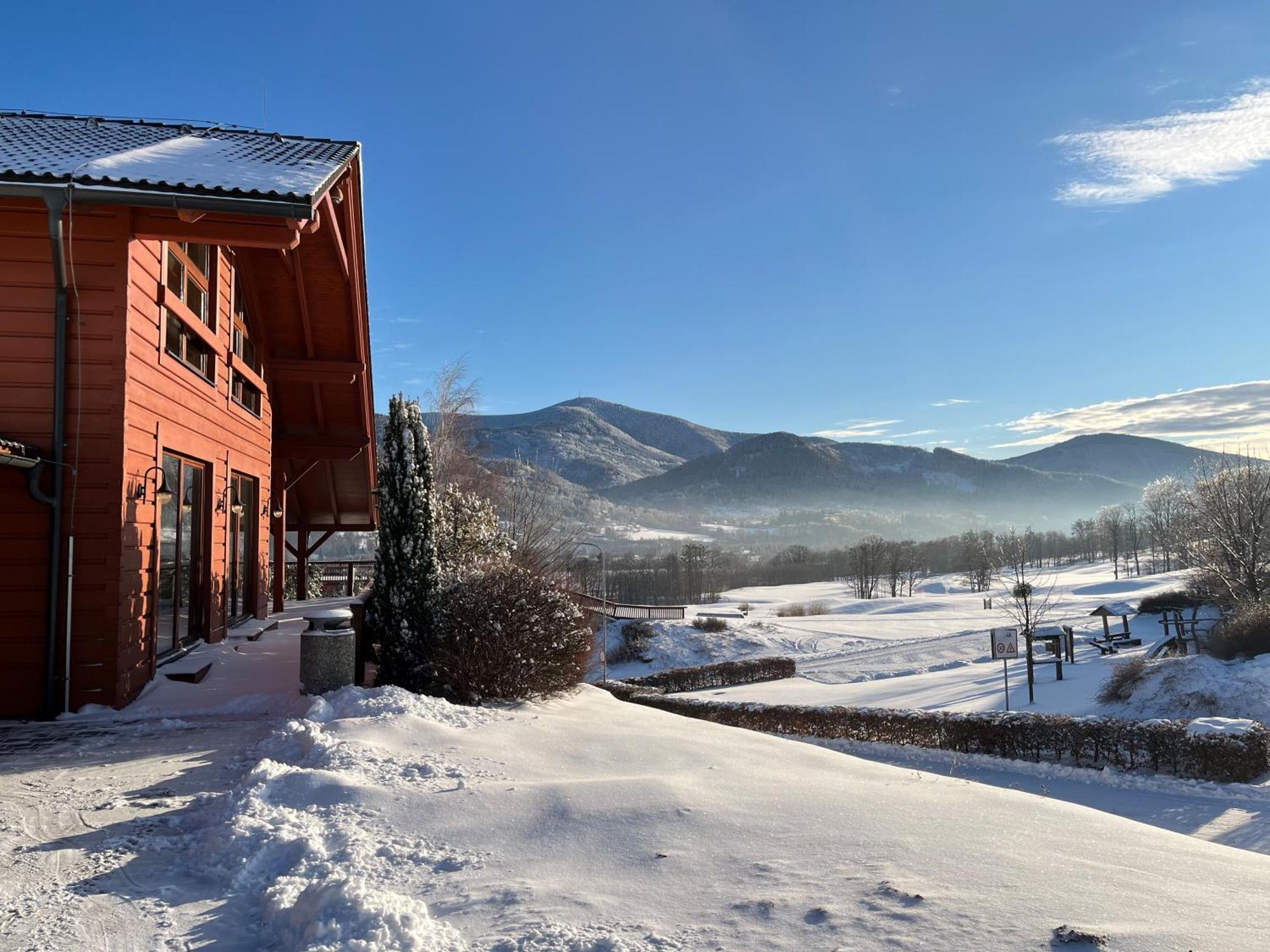 Green Inn Hotel Ostravice Εξωτερικό φωτογραφία